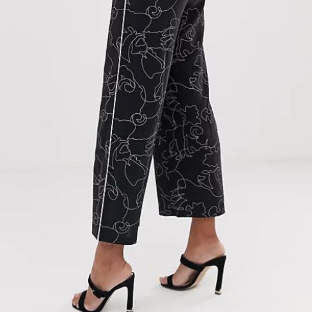 Parallel Lines Jumpsuit In Abstract Print - image 7